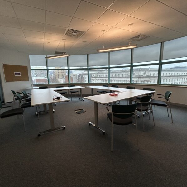 9 Lanyon Place - IMG_4004.JPG