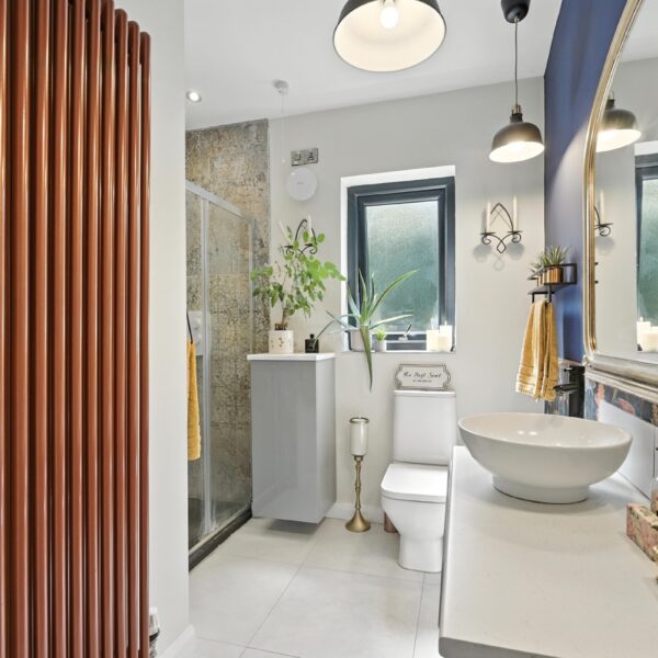 Overdale Motel, 150 Belsize Park - 150 Belsize Road-44.jpg