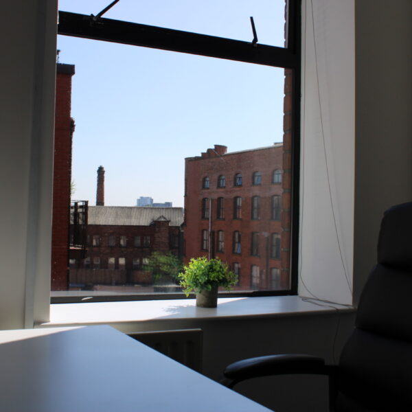Titanic Suites- Suite 4.06, 55-59 Adelaide Street - IMG_2802.JPG
